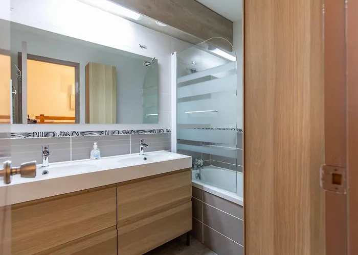 5 Pers, Proche Pistes, La Mongie - Fr-1-404-364 *